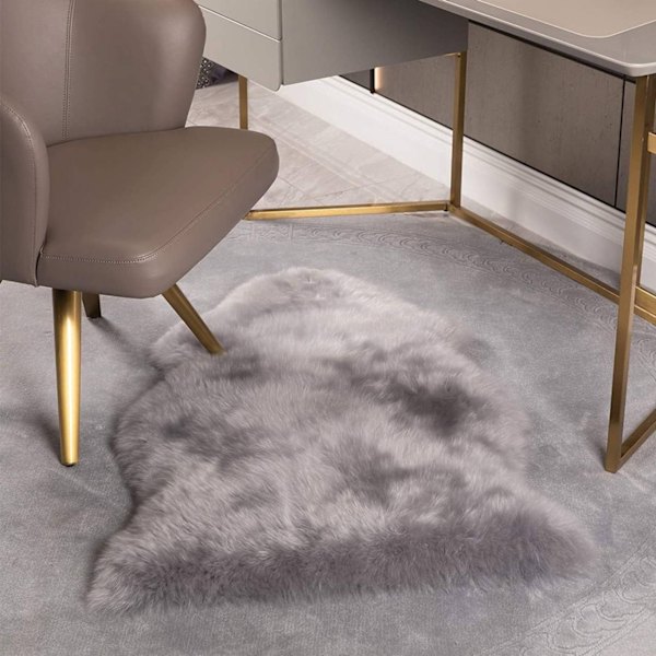 Rootz Faux Fur Tæppe - Fluffy Shag Tæppe - Blødt tæppe - Fugttransporterende - 90cm x 60cm - Temperaturbalancering - Lysegrå/hvid