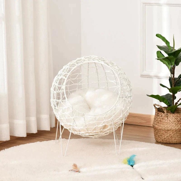 Rootz Rattan Kattekurv - Kattehule - Kattehytte - Katteseng med pude - Forhøjet design - Dyreseng - Cremehvid - Ø45 x 57H cm