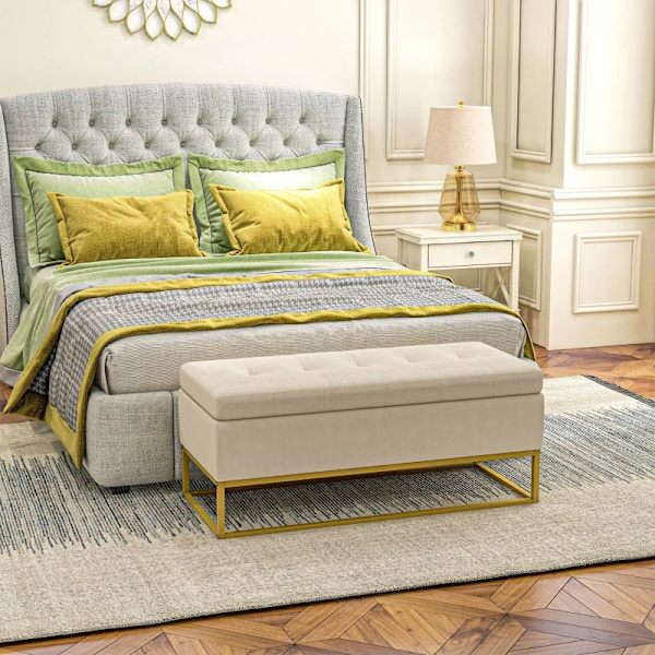 Rootz Opbevaringsbænk - Dekorative knapsyning - Flanelllook - Guldstålben - Beige - 110 x 47 x 46,5 cm