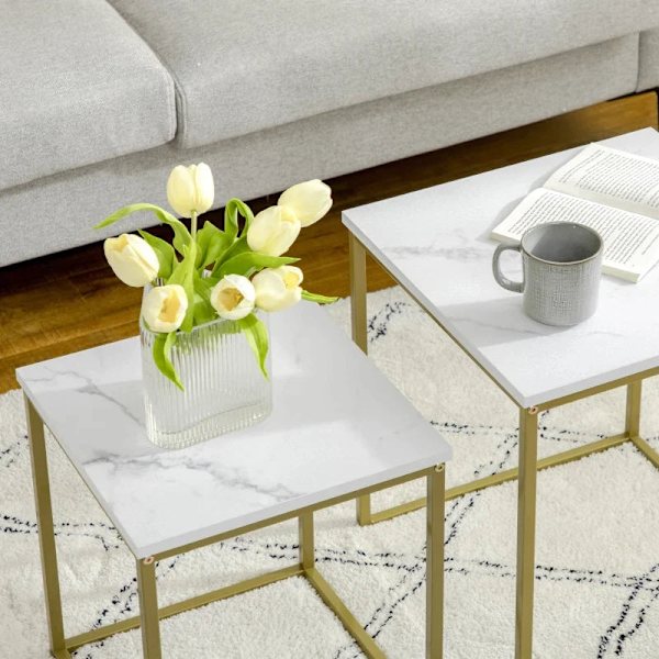 Rootz 2 sideborde - stabelbare sideborde - bordplade i marmorlook - Lille sofabord - træmateriale - guld + hvid - 45L x 45W x 50H cm