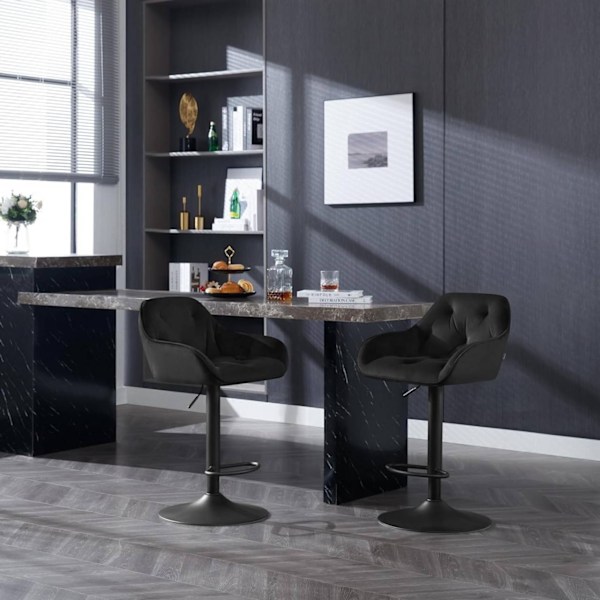 Rootz Barstol - Bordstol - Drejelig skammel - Mørkegrå/sort - Justerbar i højden - Metalbund - Tuftet design - Komfortable siddepladser