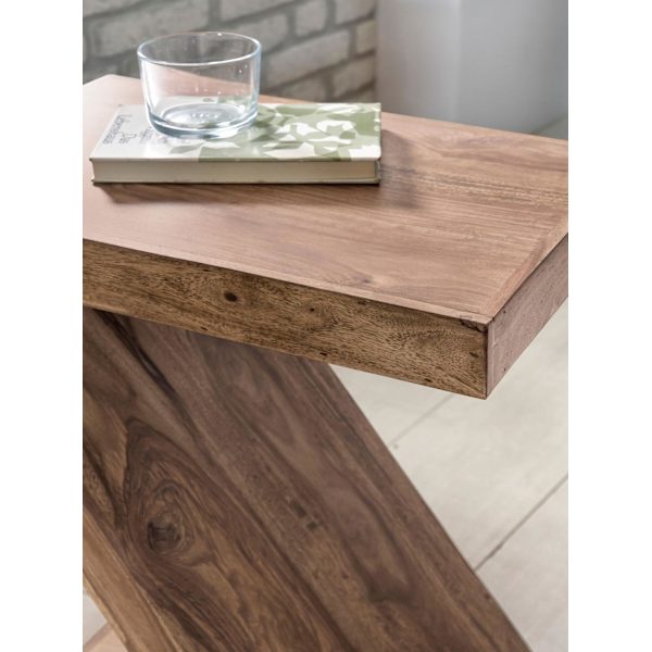 Rootz sivupöytä massiivipuuta akaasia Z Cube 60cm korkea olohuoneen pöytä design ruskea maalaistyylinen sohvapöytä
