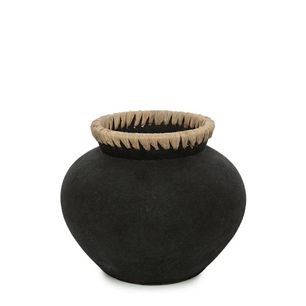 Rootz Styly Black Vase - Terracotta Masterpiece - Eartancware - Coastal Vibes - 29 cm x 29 cm x 23 cm