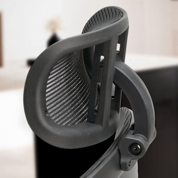 Rootz Modern Drejestol - Kontorstol - Ergonomisk stol - Meshbetræk - 113cm x 65cm x 65cm - Sort - Sølvdekorationer - Gyngemekanisme - Justerbar sædehø