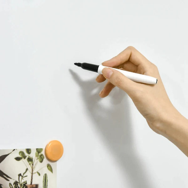 Rootz Whiteboard - Magnettavle - Notetavle - Inklusiv tilbehør - 4 kuglepenne - 1 svamp - 10 magneter - Aluminiumsramme - Hvid + Sølv - 90L x 1,8B x 6
