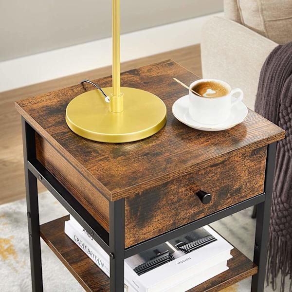 Rootz Sengebord - Sidebord - Skuffe - 2 hylder - 35 x 35 x 70 cm - Forarbejdet træ - Metal - Industriel - Brun - Sort