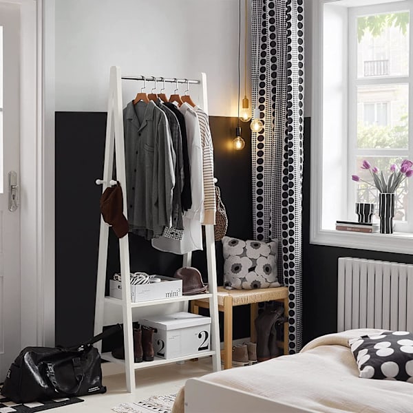 Rootz White Modern Tøjstativstativ med to opbevaringshylder - Træktøjstativ hængestang - B66 x D39 x H180cm