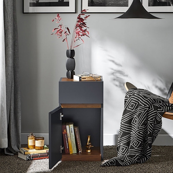 Rootz Elegant Bedside Table - Side Bord - Natbord - Rigelig opbevaring - 30x56x30cm - Grå og brunt læder