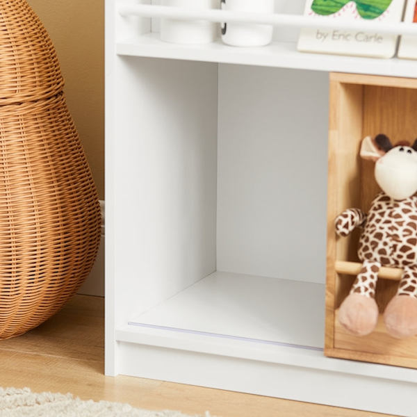 Rootz børneopbevaringshylde med skydedør - Bogreol - Legetøjsarrangør - MDF og bambus - Sikker og stabil med vippebeskyttelse - Nem montering - 63 cm