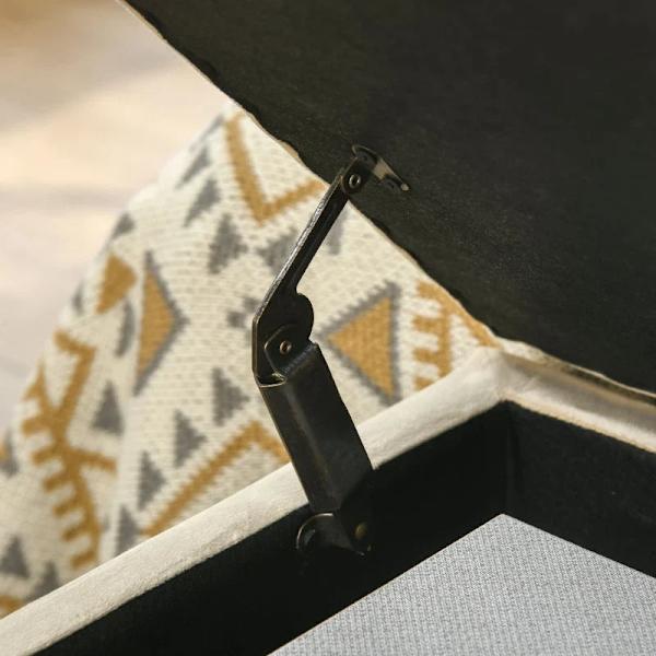 Rootz Opbevaringsbænk - Dekorative knapsyning - Flanelllook - Guldstålben - Beige - 110 x 47 x 46,5 cm
