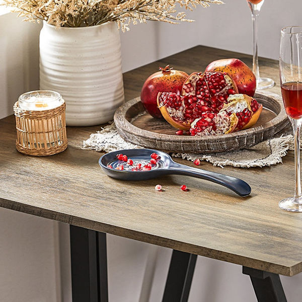 Rootz 5-delade matsalsset - Fällbart bord med 4 stolar - Kompakt matsalsset - Justerbar bordsstorlek - Platssnål design - MDF-fanerskiva - Metallram -
