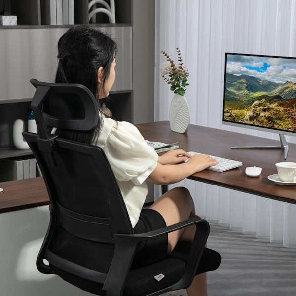 Rootz Justerbar kontorstol - skrivebordsstol - drejestol - Halsstøtte - sort - 60 cm x 64 cm x 102-112cm