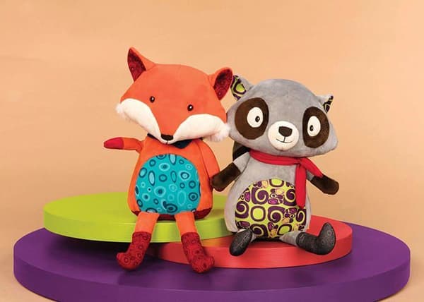 B.Toys - Talende vaskebjørn - LILLE DAG Grå