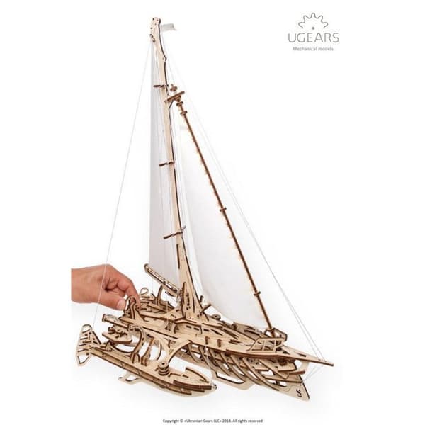 Ugears 3D Puslespil Trimaran Merihobus træskib til modelbygning brun
