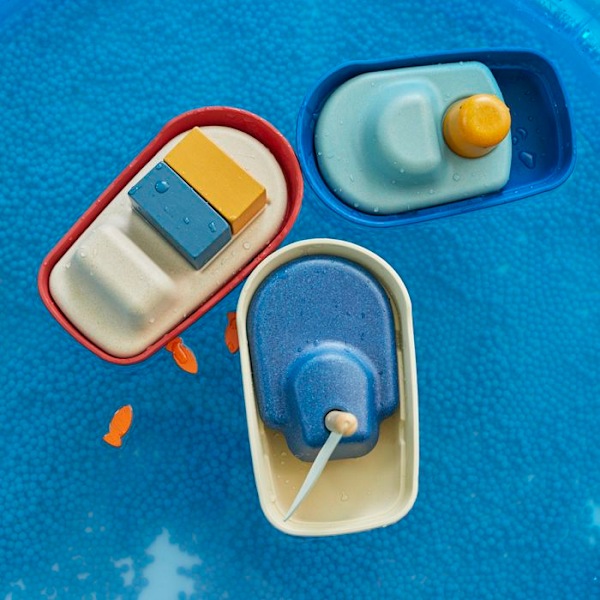 Plan Toys - Suuri purjevene 21 cm - TROUSSELIER Beige