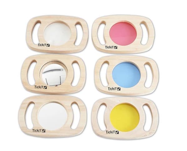 Æske med 6 farvede træklodser Beige