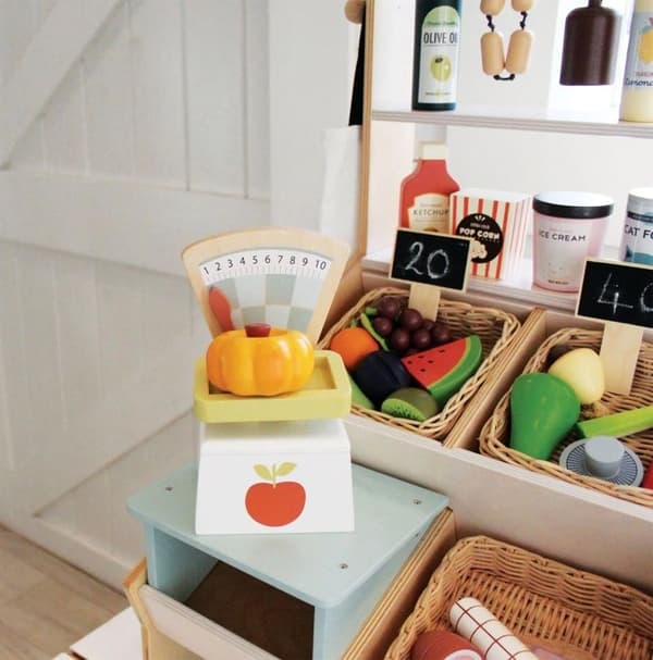 Tender Leaf Toys - Træmarkedets balance - DAM Vit