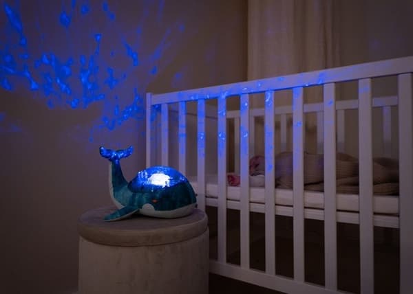 Cloud b - Genopladelig Tranquil Whale Blå natlampe - BTL DIFFUSION Blå