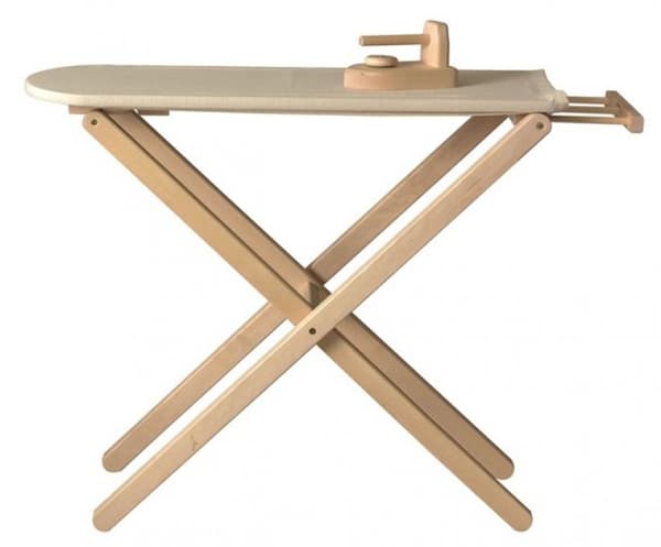 Egmont Toys - Strykbräda Beige