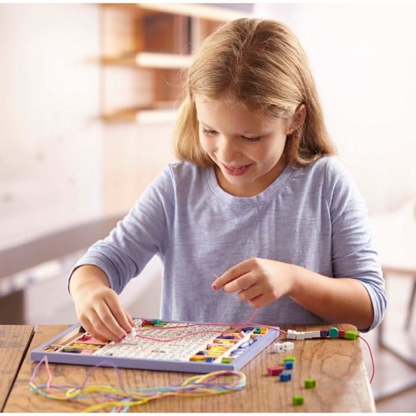 Träpärlor satt till tråd - MELISSA & DOUG - Box med 200 pärlor - Färgglada bokstäver och former Flerfärgad