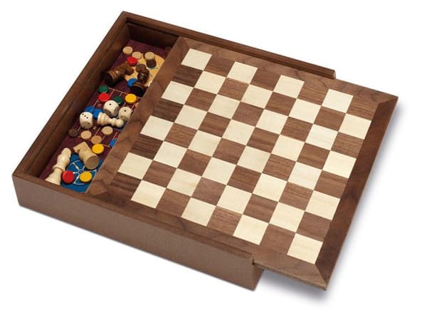 Trälåda - CAYRO - 5 spel - Gåsspel, Småhästar, Schack, Dam och Backgammon brun