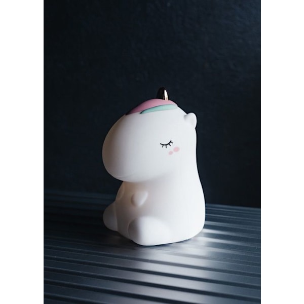 Little L - White Unicorn nattlampa med fjärrkontroll - COOL KIDS PROJEKT Vit
