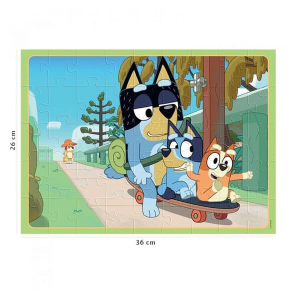 Puzzle 45 p - eftermiddag med familien / bluey Blå, grön och beige
