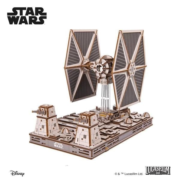 3D-model - UGEARS - TIE Fighter™ - Motoriseret krydsfiner (batteri/USB) - Magnetisk base - 400 dele beige