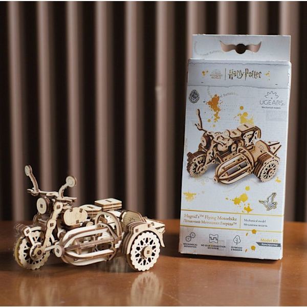 Hagridin lentävä moottoripyörä™ - Ugears - 3D puupuzzle Beige