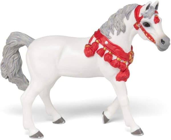 Arabisk hest i hvid paradeuniform Vit