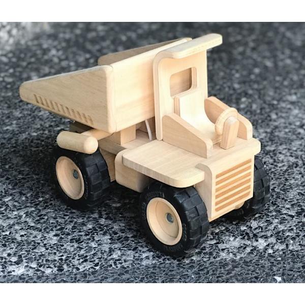 PLANLEKSAKER Naturlig trädumper naturligt trä
