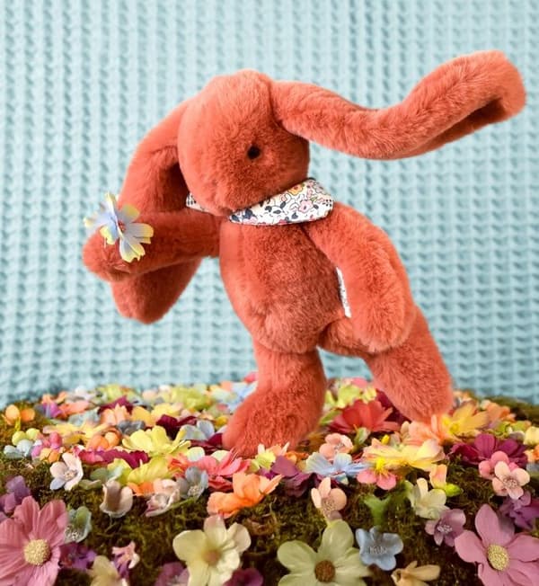 Doudou et Compagnie - Fleurette-terrakottapehmolelu 25 cm Apelsin