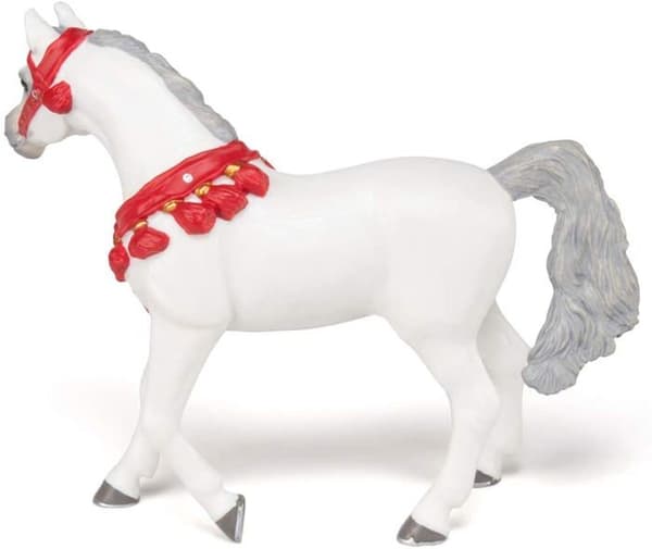 Arabisk hest i hvid paradeuniform Vit