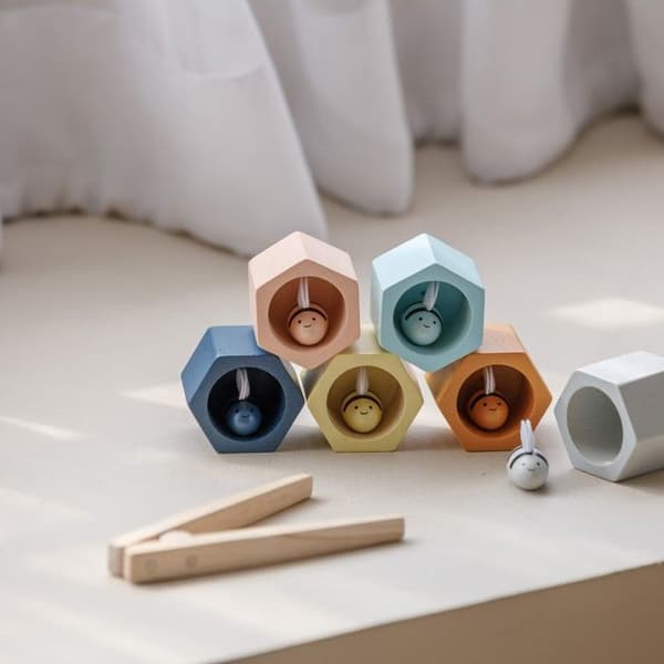 Plan Toys - Biddernes Rede Ømhed - TROUSSELIER Beige