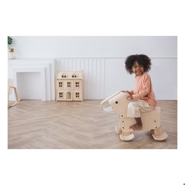 Plan Toys - Elefant til at gå - TROUSSELIER Beige