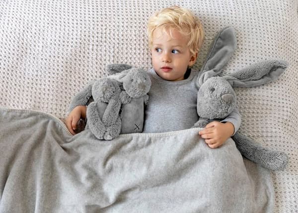 Happy Horse - Plush Kanin Richie lys grå 28 cm Grå