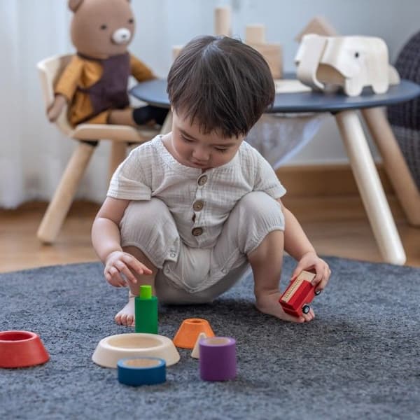 Plan Toys - Stabel- og indskubspyramide - TROUSSELIER Röd
