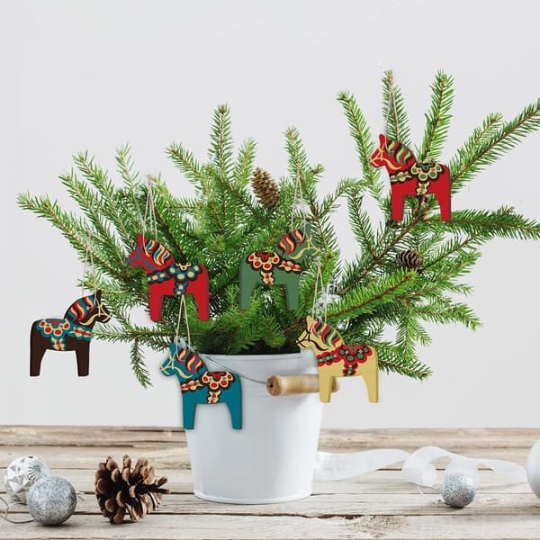 Sæt med 6 svenske Dala heste julepynt, træ Dala heste vedhæng
