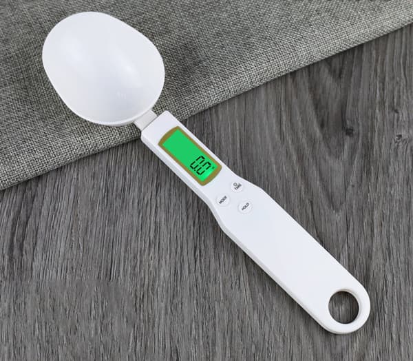 Digital skjevekt 500 g / 0,1 g Hvit