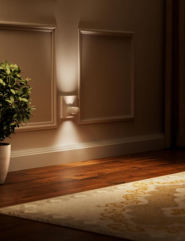 Firespakning LED plug-in nattlys, mini vegglampe, egnet for soverom, ganger, kjøkken, bad og barnerom.