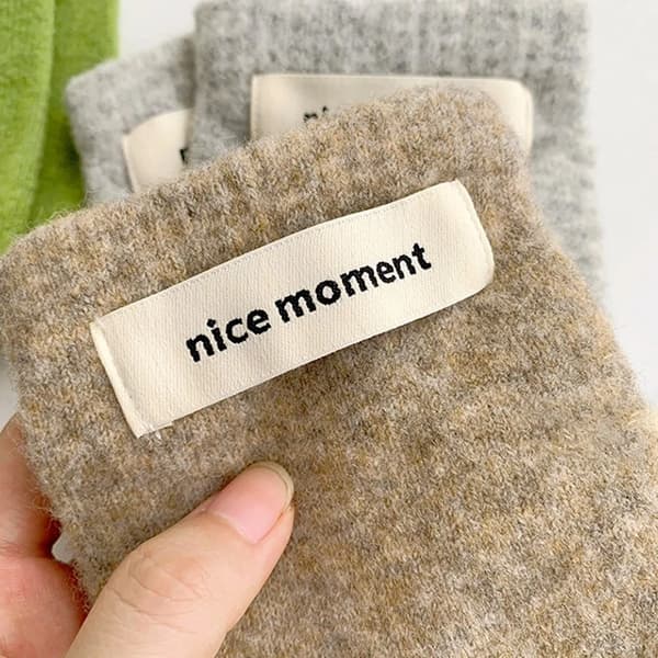 Bløde fingerløse cashmere-handsker til kvinder, lang model, med forbundne fingre. brown