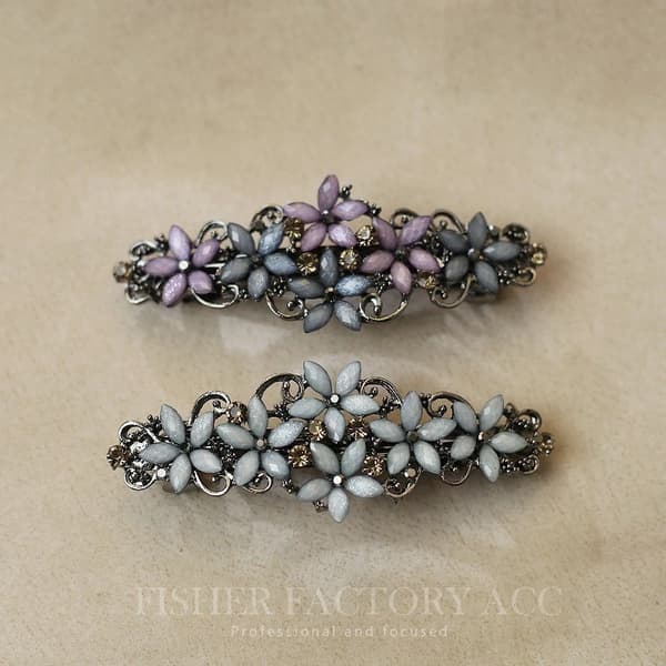 Blomsterhårklämma, hårnål, håraccessoar, elegant present med strass. grey