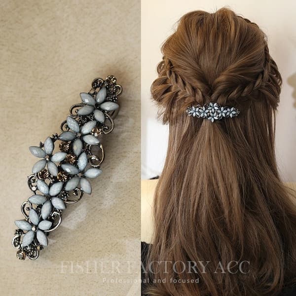 Blomsterhårklemme, hårnål, hårtilbehør, elegant gave med rhinsteiner. grey