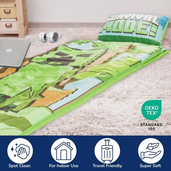 Minecraft Creeper sovsäck med integrerat kuddset, täcke och kudde.