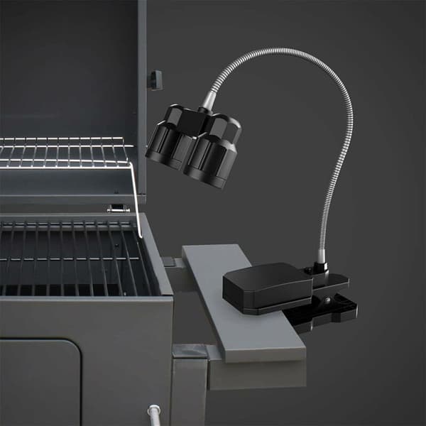 BBQ grilllys har en justerbar LED-grill