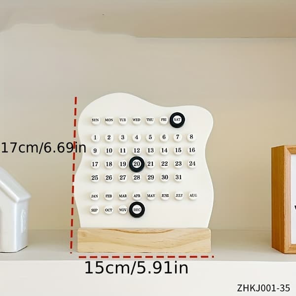 En elegant skrivebordskalender i tre med ukevisning. white