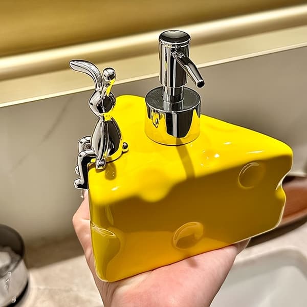 Luova ja tyylikäs juustonmuotoinen keraaminen lotionpullo yellow