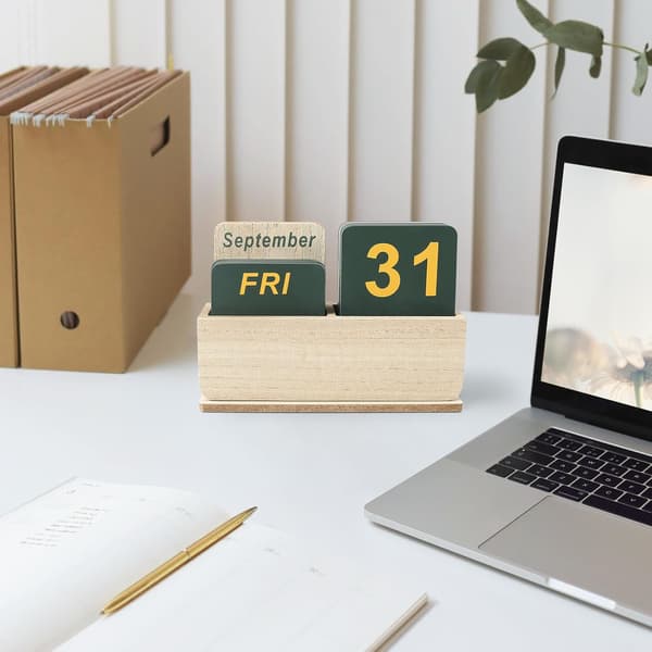 Evighetskalender, skrivbordskalender i trä, daglig vändkalender. 1pc