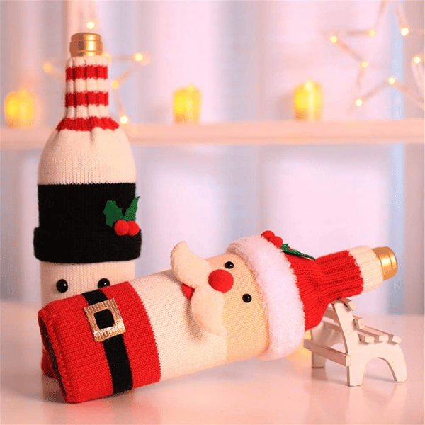 Vinflaskfodral med Ren, Jultomte och Snögubbe Design