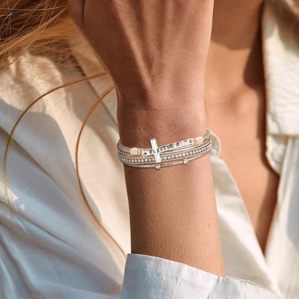 Leopard Armbånd til Kvinder, Boho Læderindpakket Multilags Perlearmbånd med Krystaller, Smykker B39:Velsignet Kors(Khaki) A7Fjer (W)
